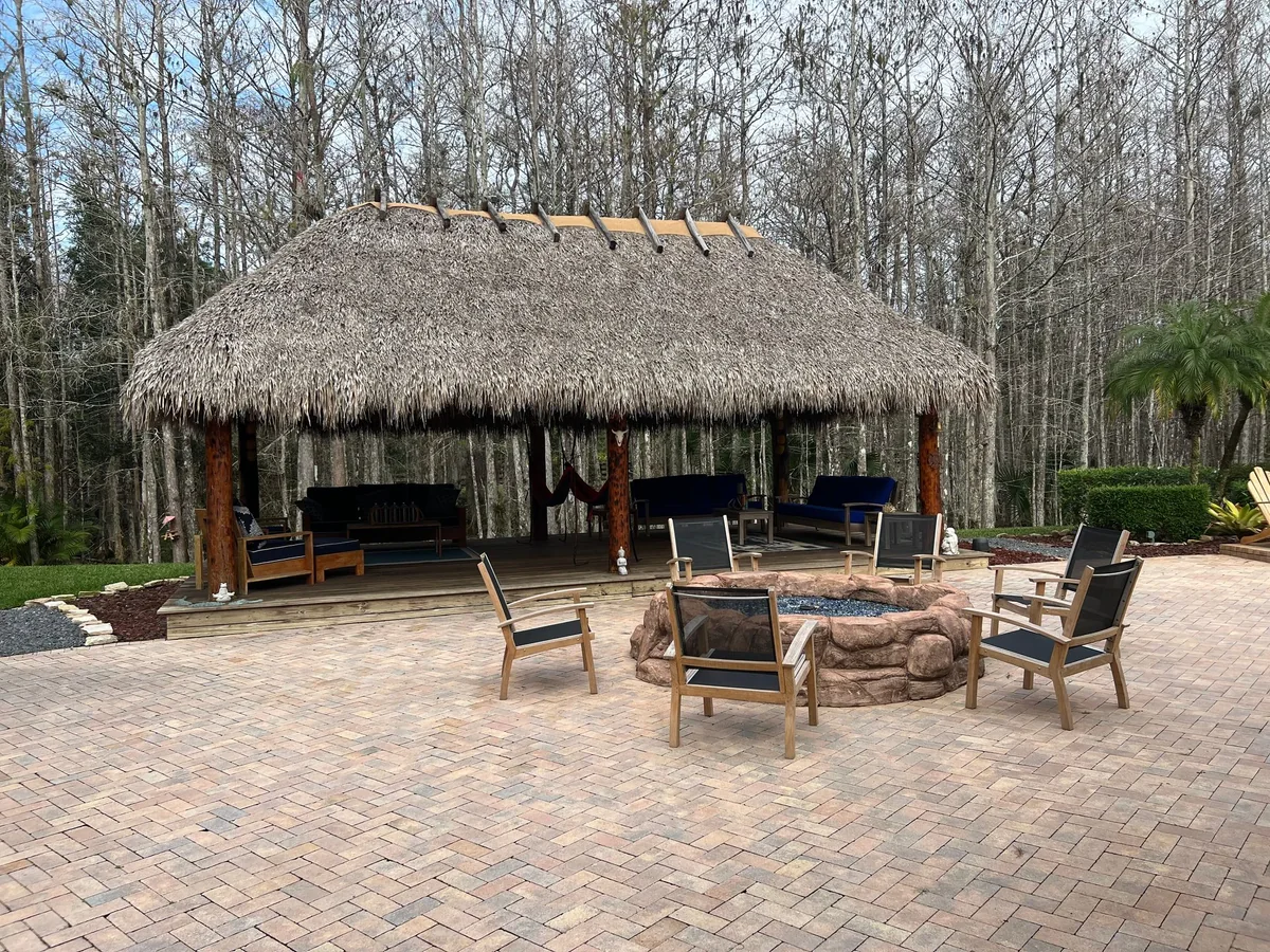 Tiki hut and outdoor structure — MyTikiPlace gallery, photo 1